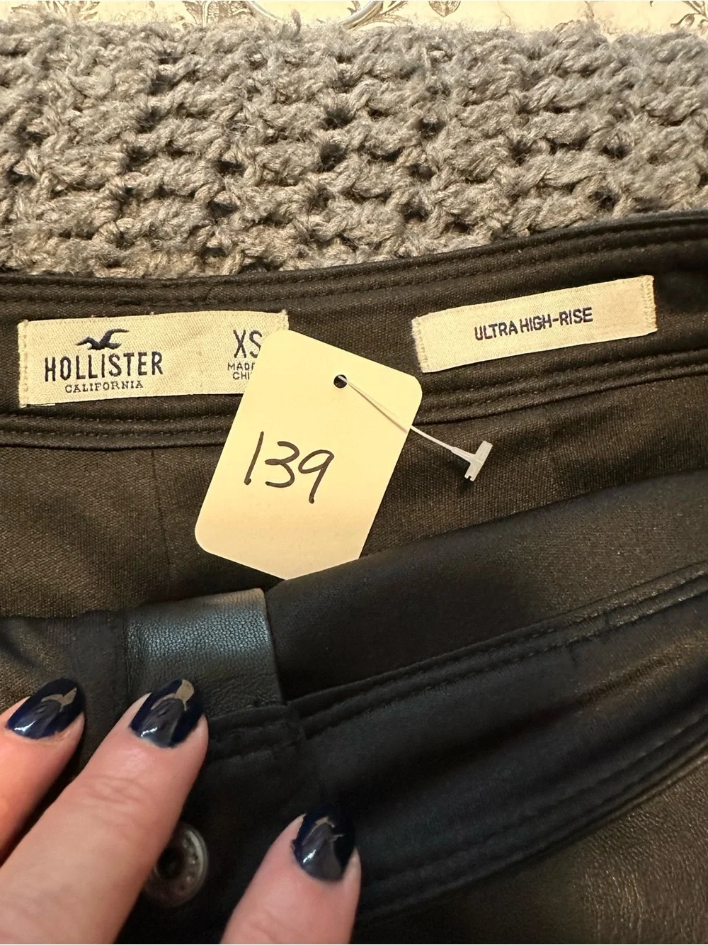 Hollister Black Faux Leather Mini Skirt XS Ultra High Rise Moto Zip Front Edgy
